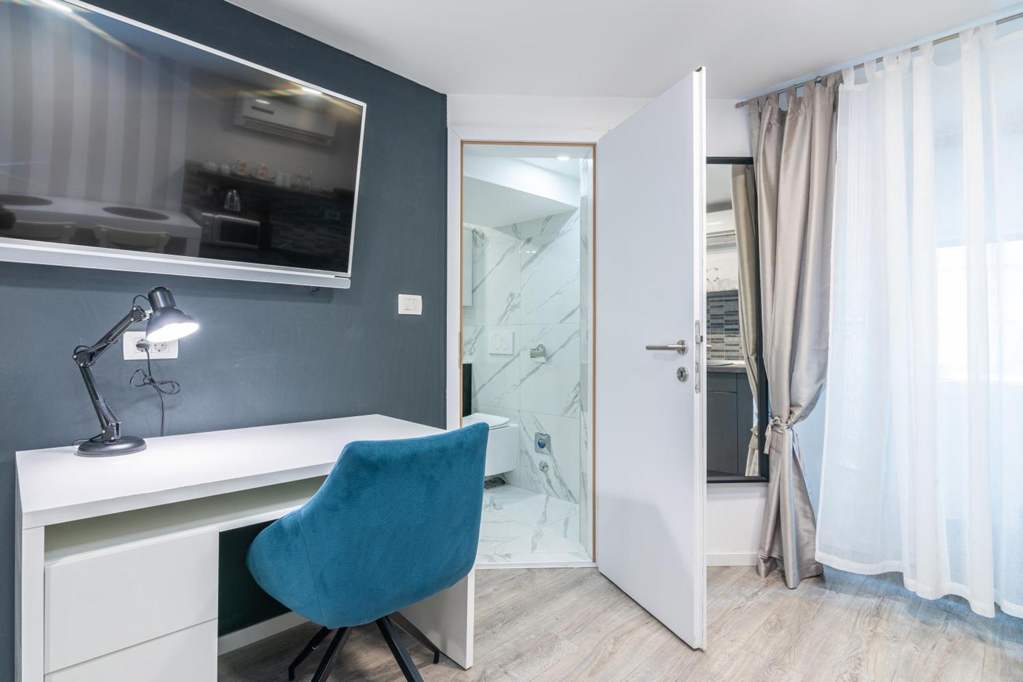 Small, Sweet & Cosy Apartments Риека Экстерьер фото